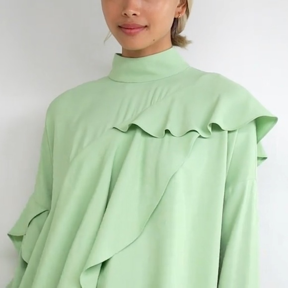Pastel green long sleeve cascade mock neck top - Picture 6 of 16